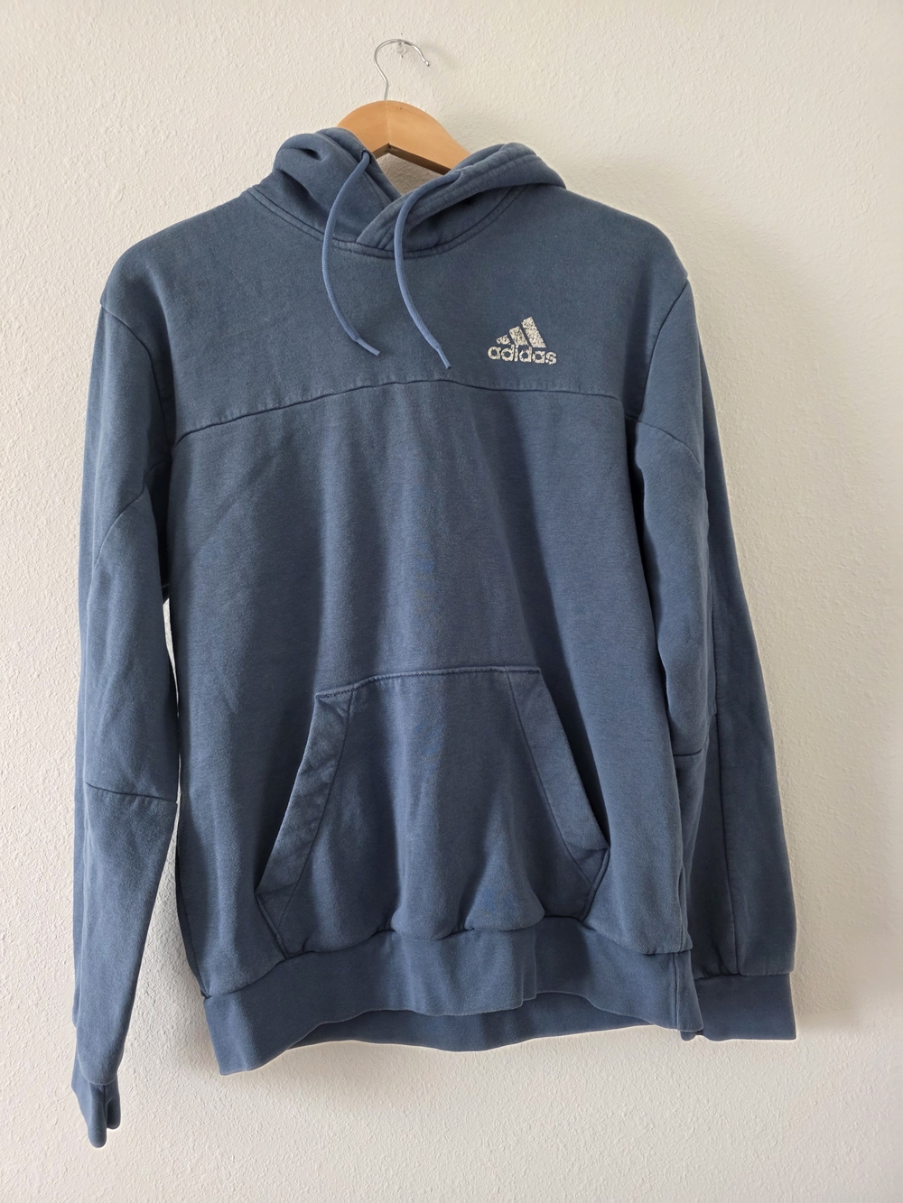 adidas Men's Hoodie in Blue Size S